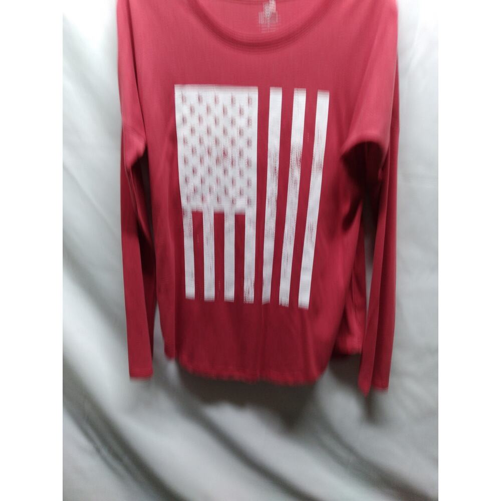 New Top of the World Red Long sleeve t-shirt with silkscreened American flag Med